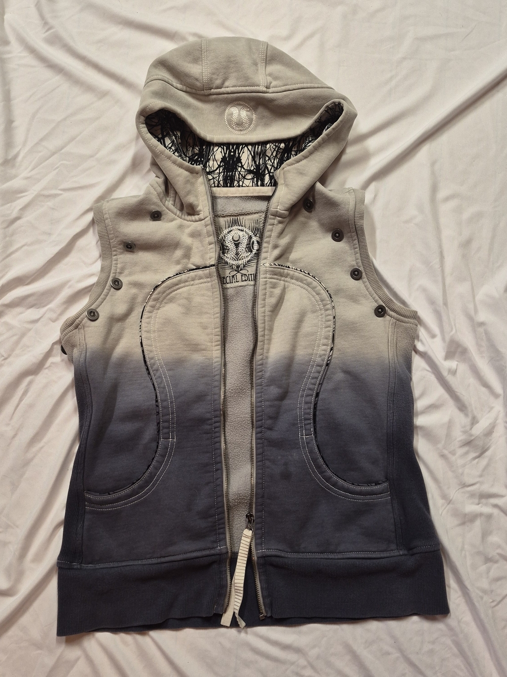 Lululemon Sleeveless Hooded Ombre Zip Front Top - Gray to Charcoal Size 10